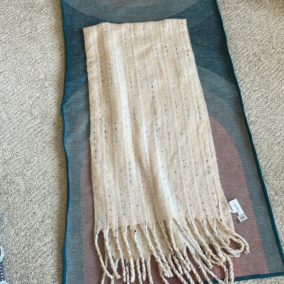 NWT BP Nordstrom Rack Funfetti Fringe Scarf - Picture 4 of 8